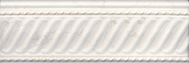 Керамическая плитка Бордюр Белгравия светлый обрезной 10x30