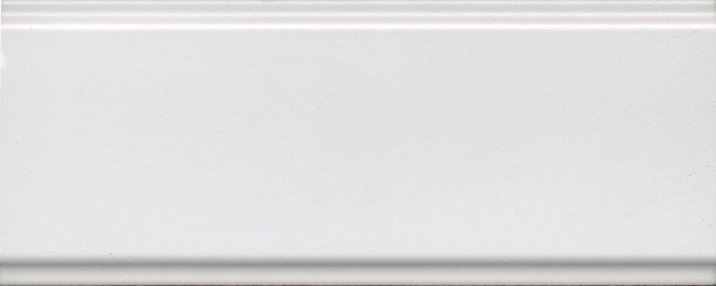 Керамическая плитка Бордюр Магнолия белый обрезной 12x30